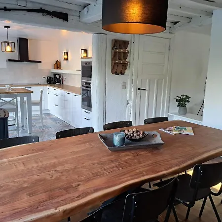 La Caverne Tatil Evi Rochefort