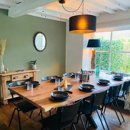 La Caverne Tatil Evi Rochefort