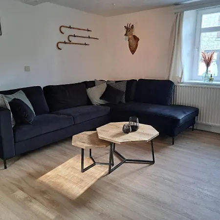 La Caverne Ferienhaus Rochefort